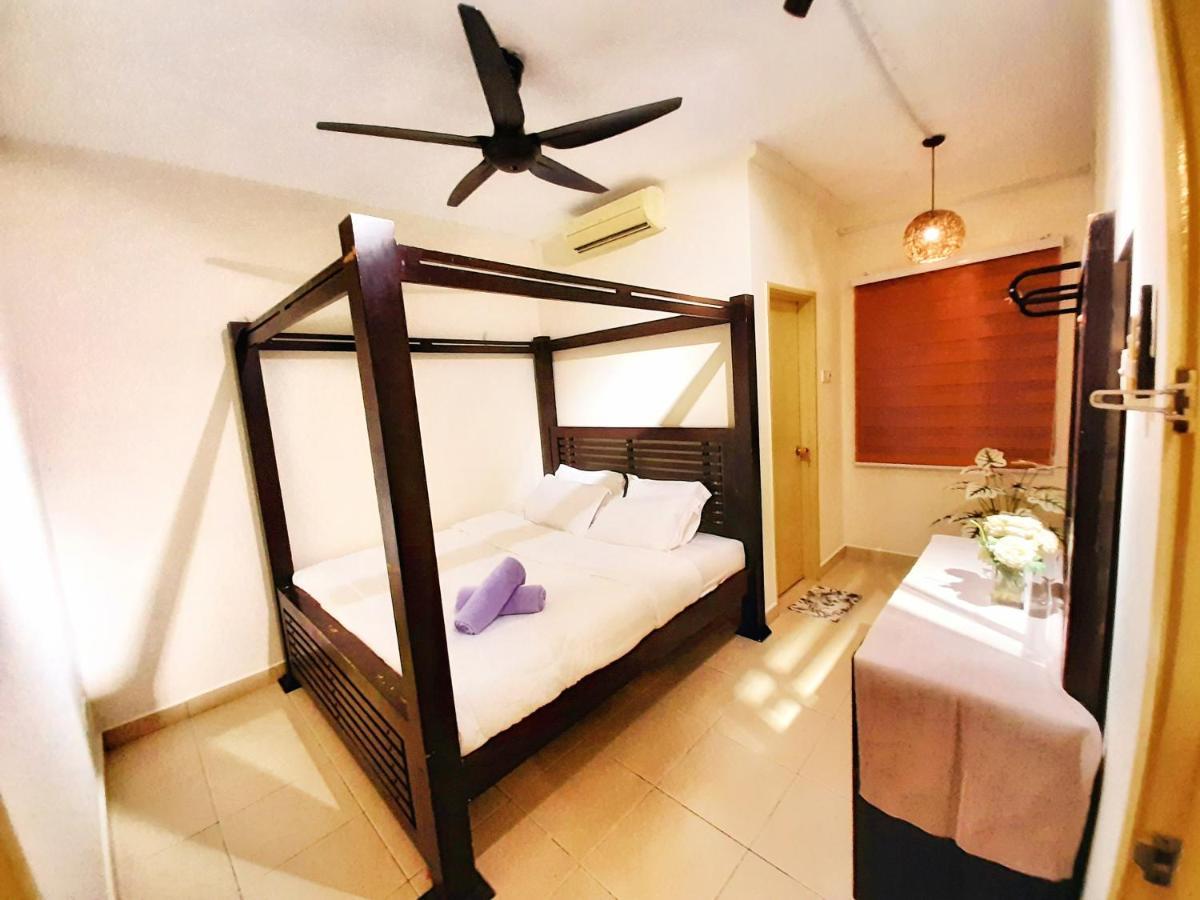 N'Dnie Homestay Pelangi Mall Condominium Кота Бару Екстериор снимка